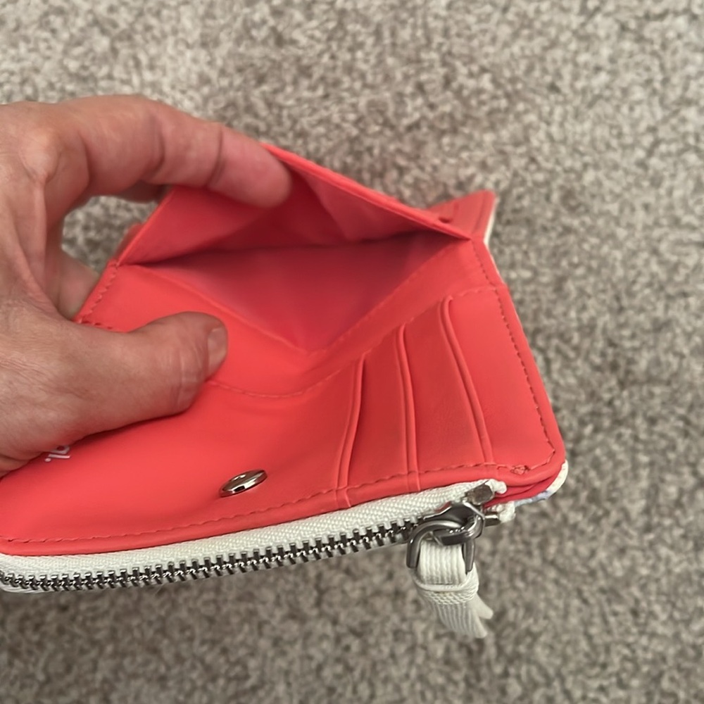 Desigual Multicolor Floral Wallet - Picture 6 of 7